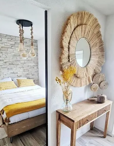 4-pieds Cite - Barbacane - Historique - Romantique - Clim Apartmán
